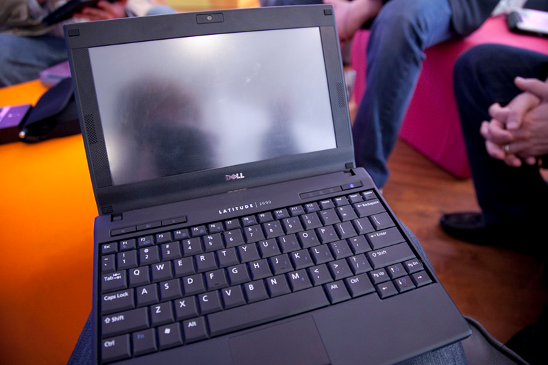 Illustration for article titled Dell Latitude 2100 Netbook for the Childrens Is Crayola Rugged